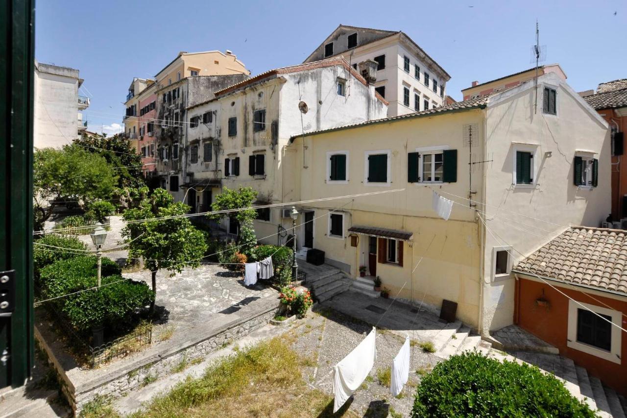 Sarantis Gallery Apartment Corfu  Bagian luar foto