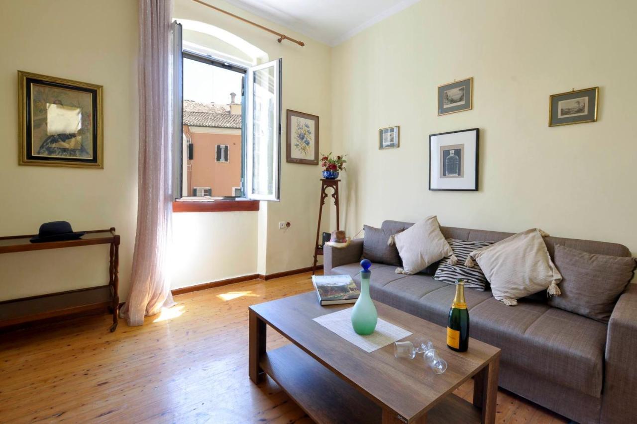 Sarantis Gallery Apartment Corfu  Bagian luar foto